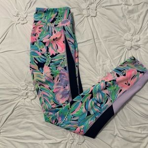 Lilly Pulitzer mid rise luxletic leggings